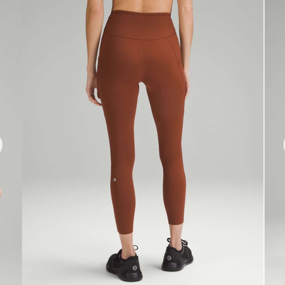 Lululemon Fast and Free High-Rise Tight 25” Pockets *Updated
Dark Terracotta - Picture 12 of 13